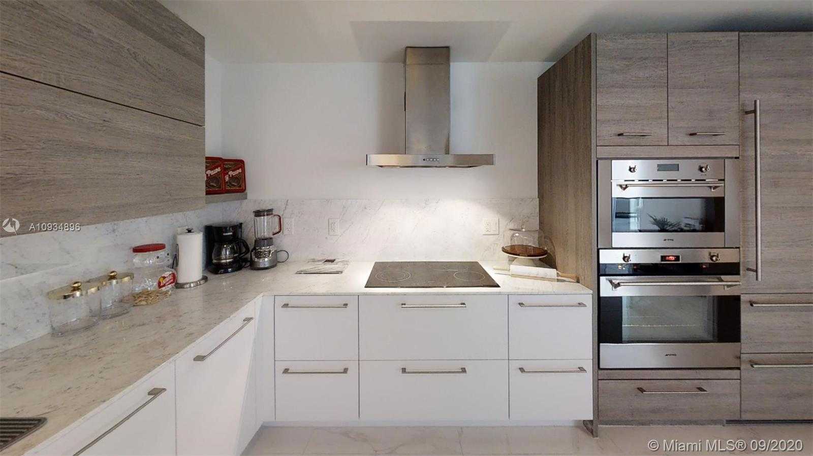 Small Image of 400 SUNNY ISLES BLVD #PH-01, Sunny Isles Beach Number 9