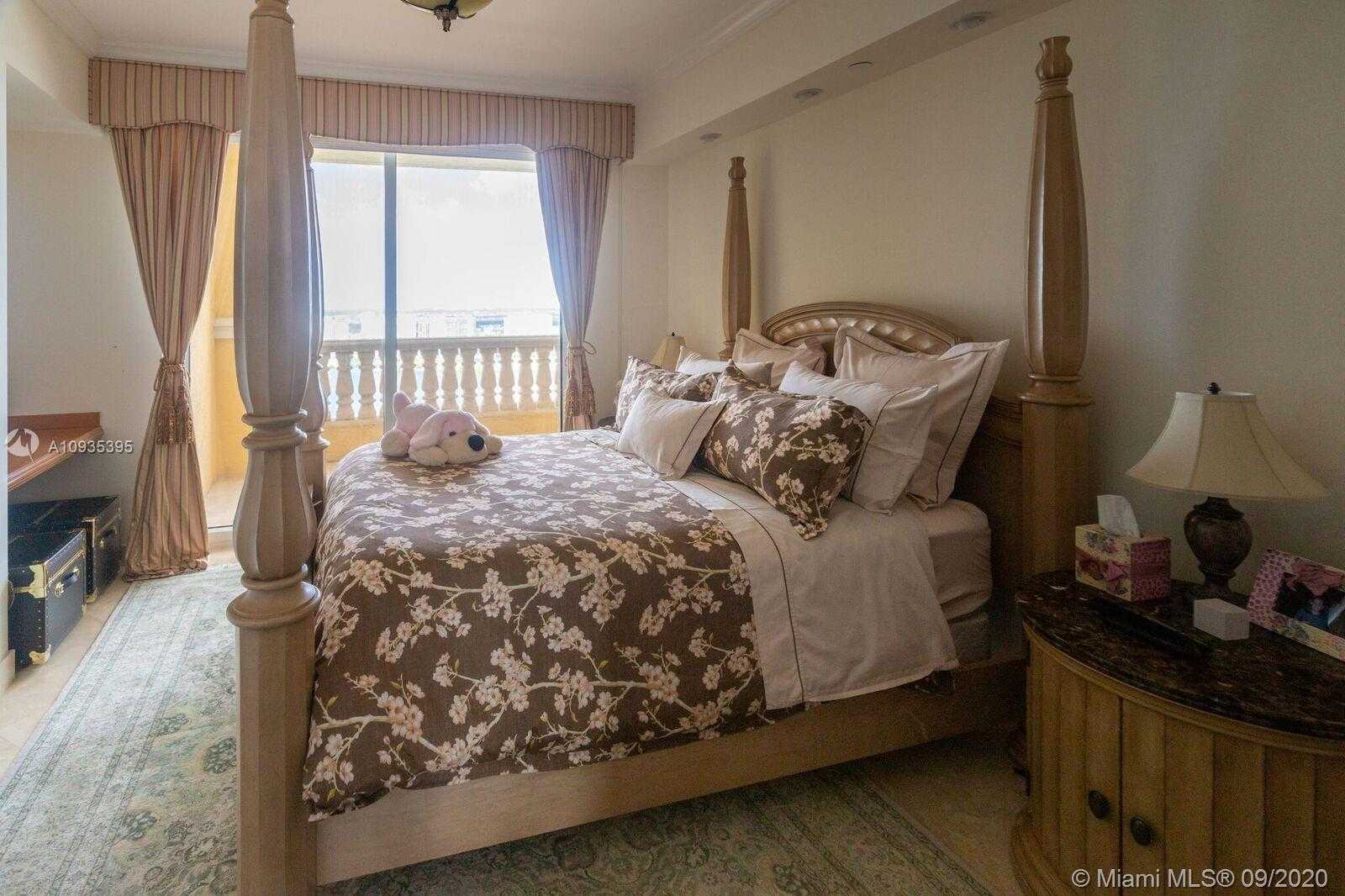 Small Image of 17875 COLLINS AVE #4303/4, Sunny Isles Beach Number 15
