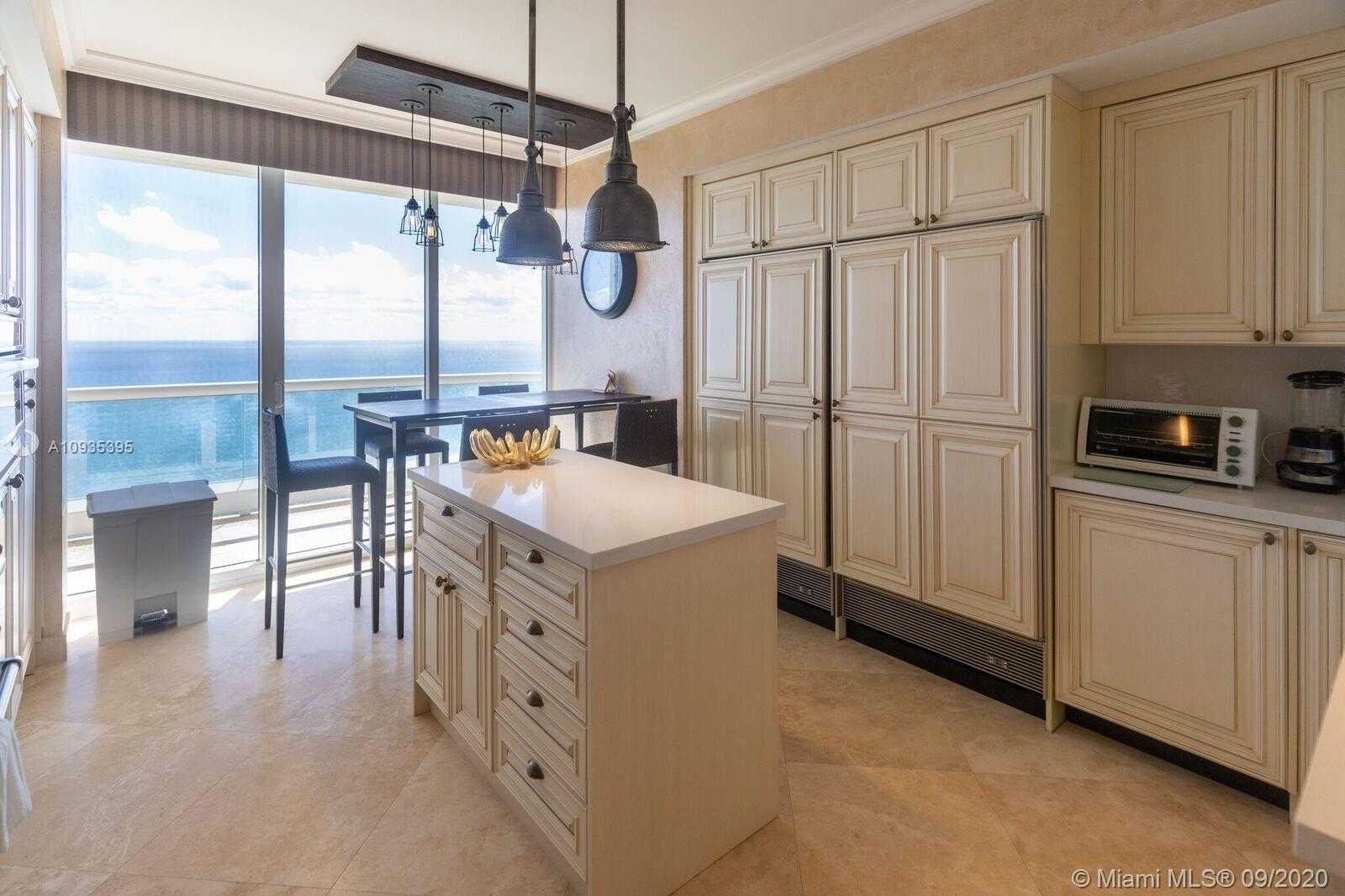 Small Image of 17875 COLLINS AVE #4303/4, Sunny Isles Beach Number 24
