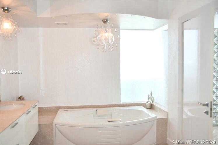 Small Image of 400 ALTON RD #1902, Miami Beach Number 21