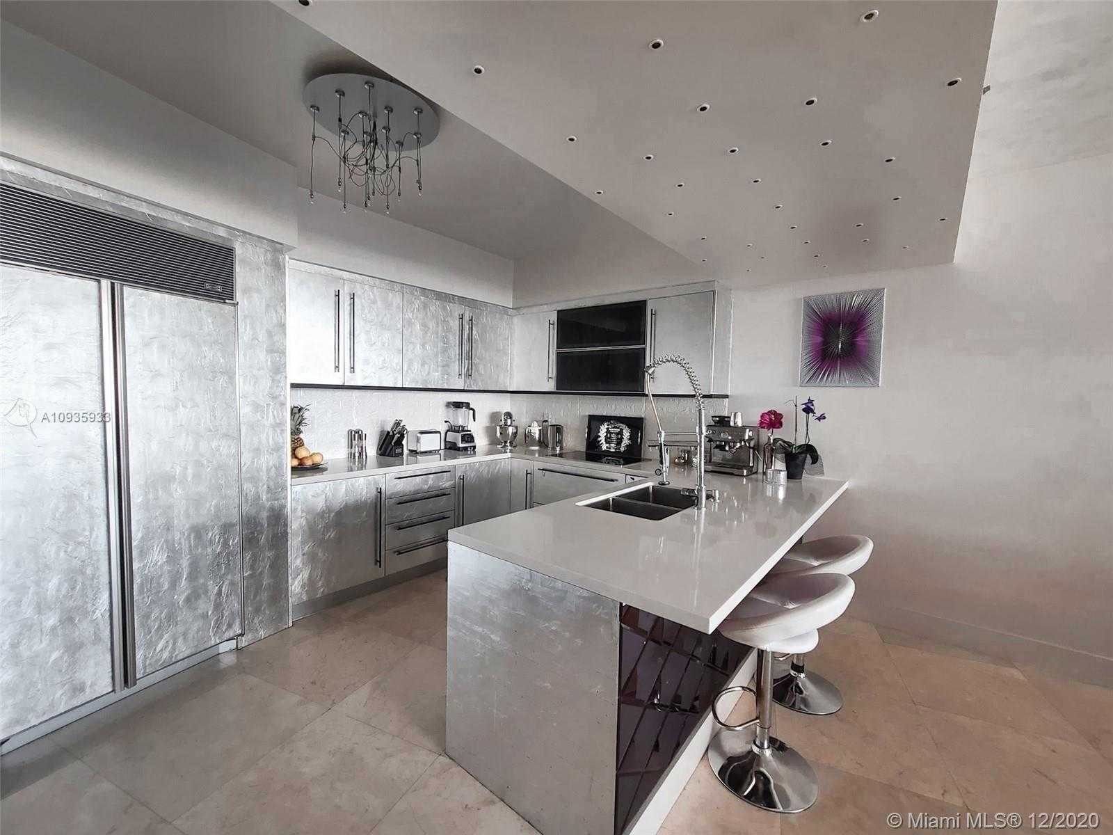 Small Image of 400 ALTON RD #1902, Miami Beach Number 7