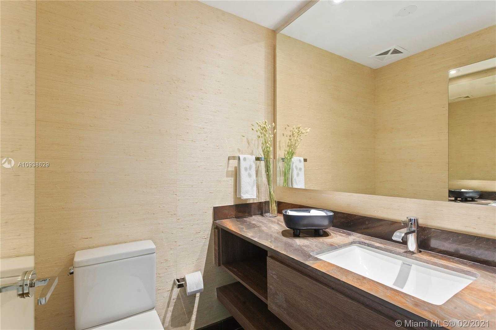 Small Image of 350 OCEAN DR #1106N, Key Biscayne Number 13