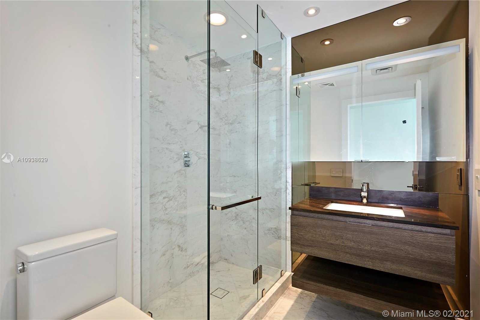 Small Image of 350 OCEAN DR #1106N, Key Biscayne Number 26