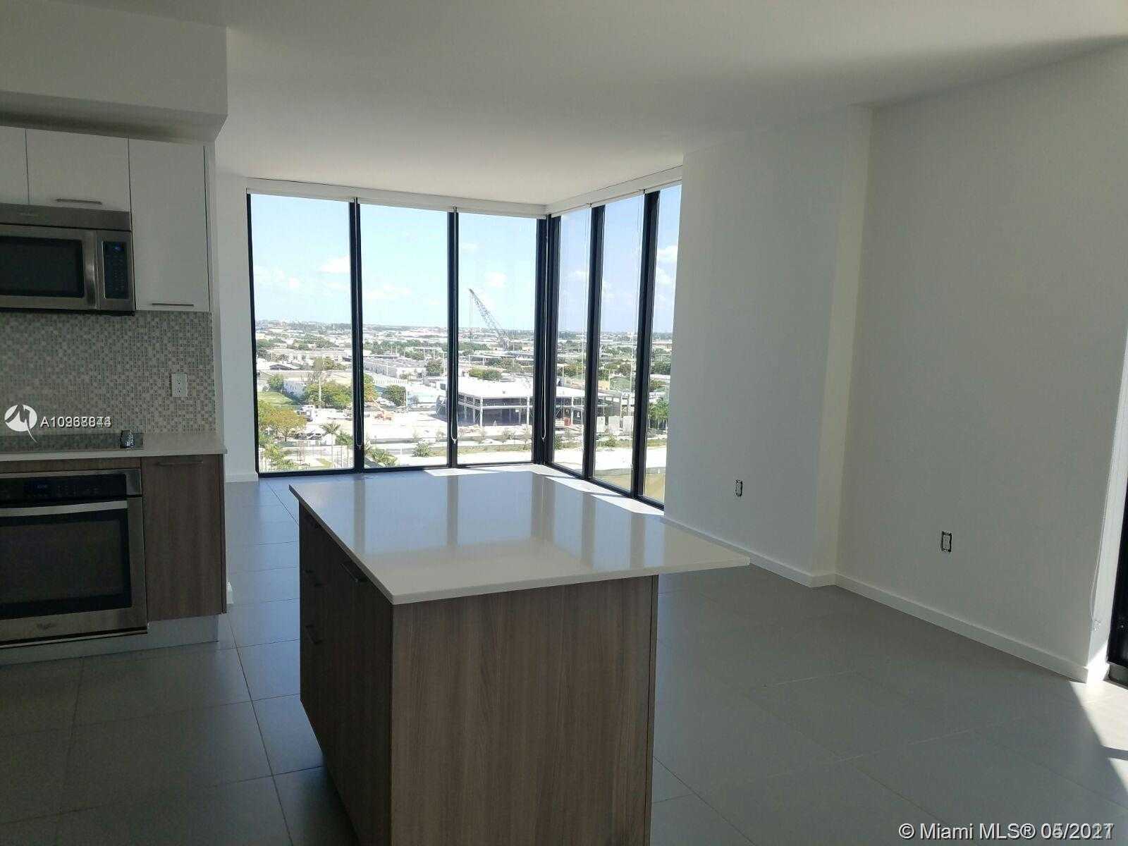 Small Image of 5252 NORTH WEST 85TH AVE #1111, Doral Number 4