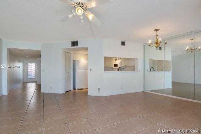 Small Image of 900 SOUTH WEST 128TH AVE #310D, Pembroke Pines Number 6