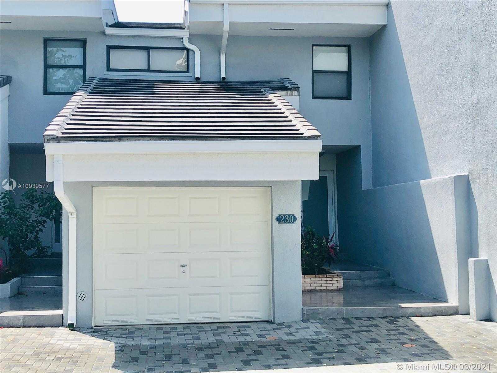 Small Image of 230 POINCIANA DR #310, Sunny Isles Beach Number 2