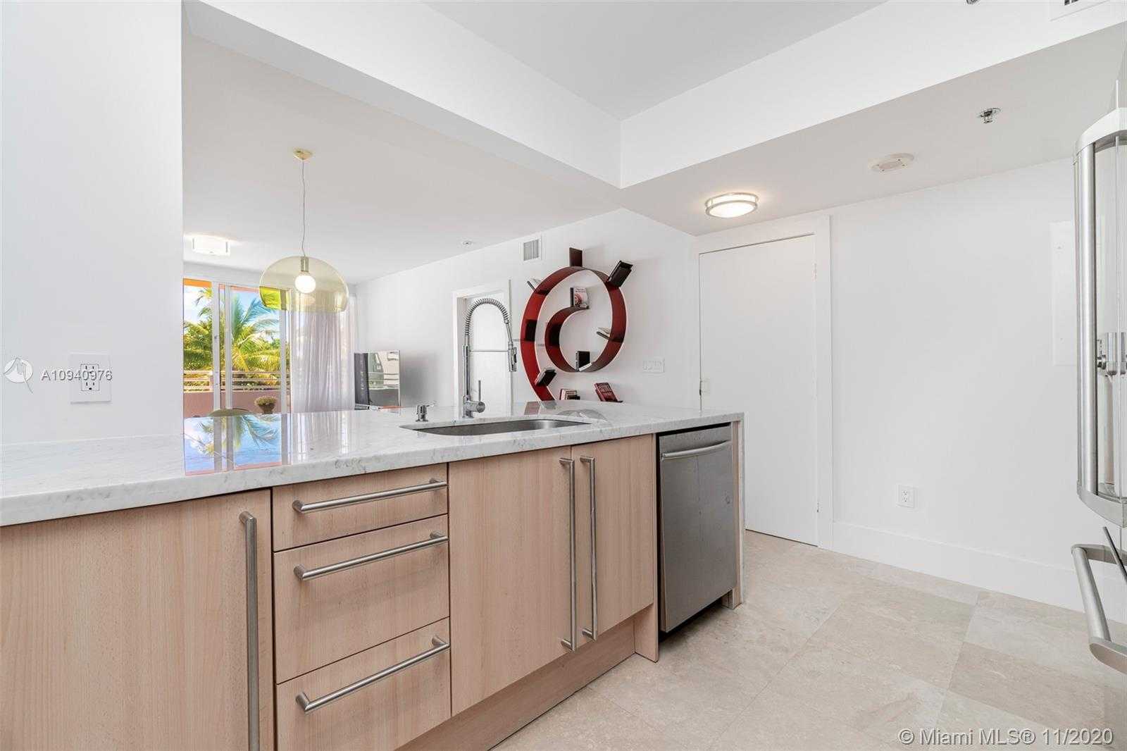 Small Image of 226 OCEAN DR #3E, Miami Beach Number 17