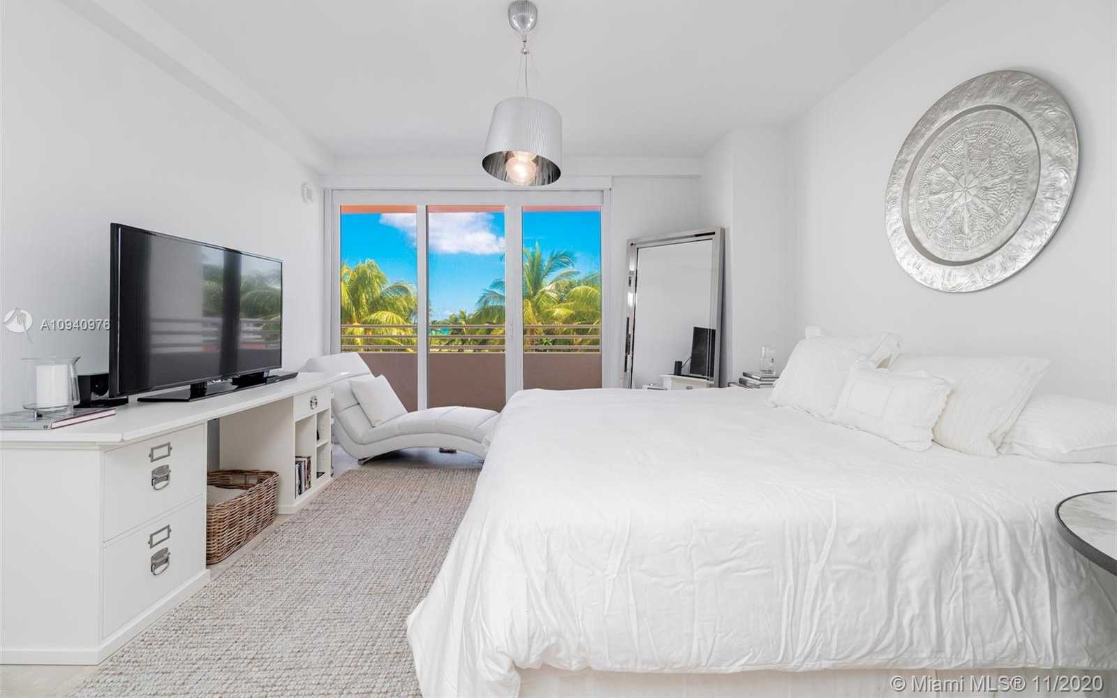 Small Image of 226 OCEAN DR #3E, Miami Beach Number 27