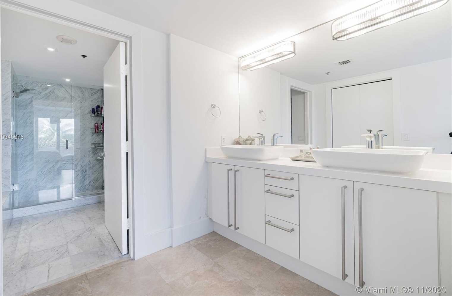 Small Image of 226 OCEAN DR #3E, Miami Beach Number 30
