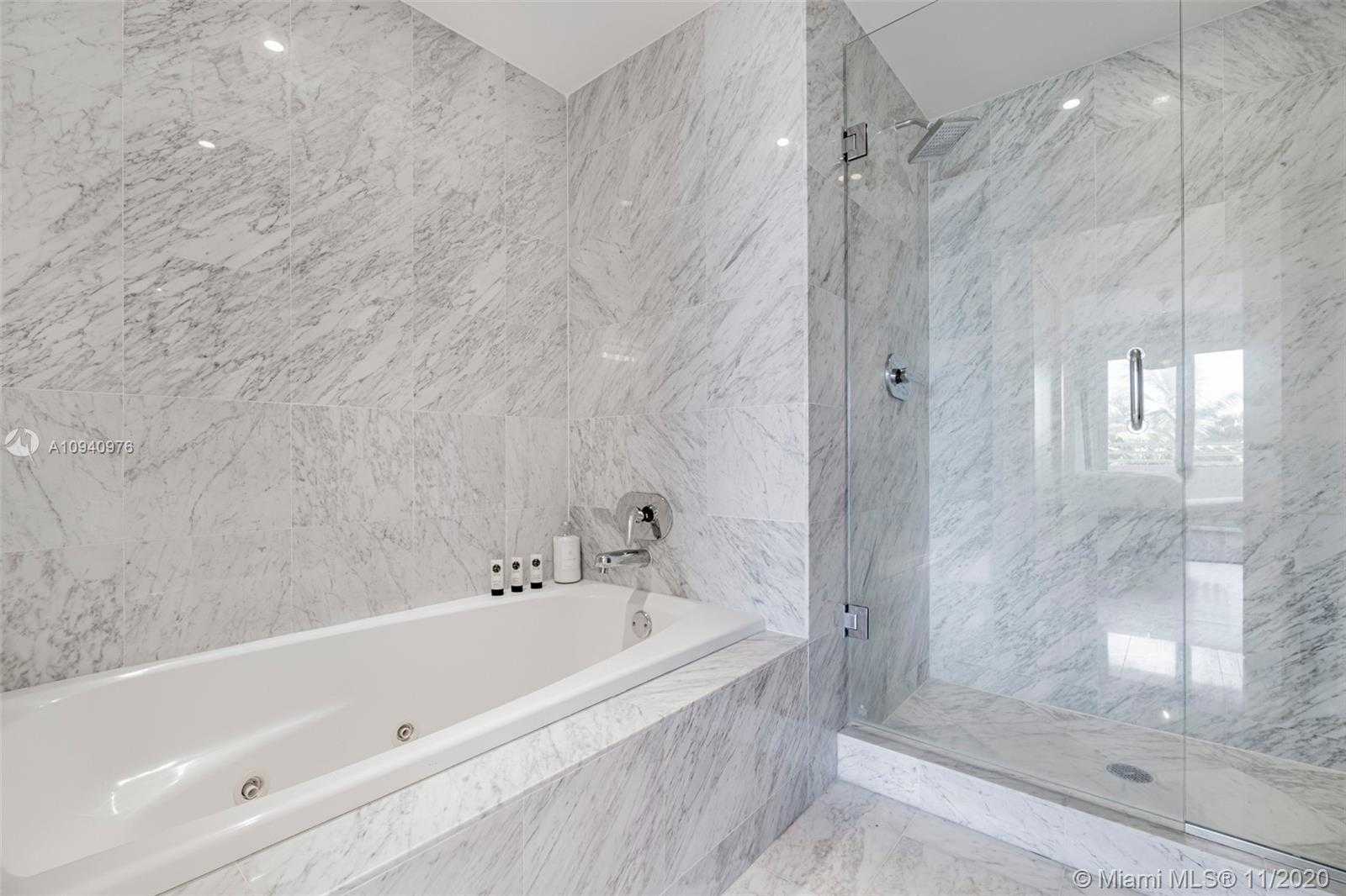 Small Image of 226 OCEAN DR #3E, Miami Beach Number 31