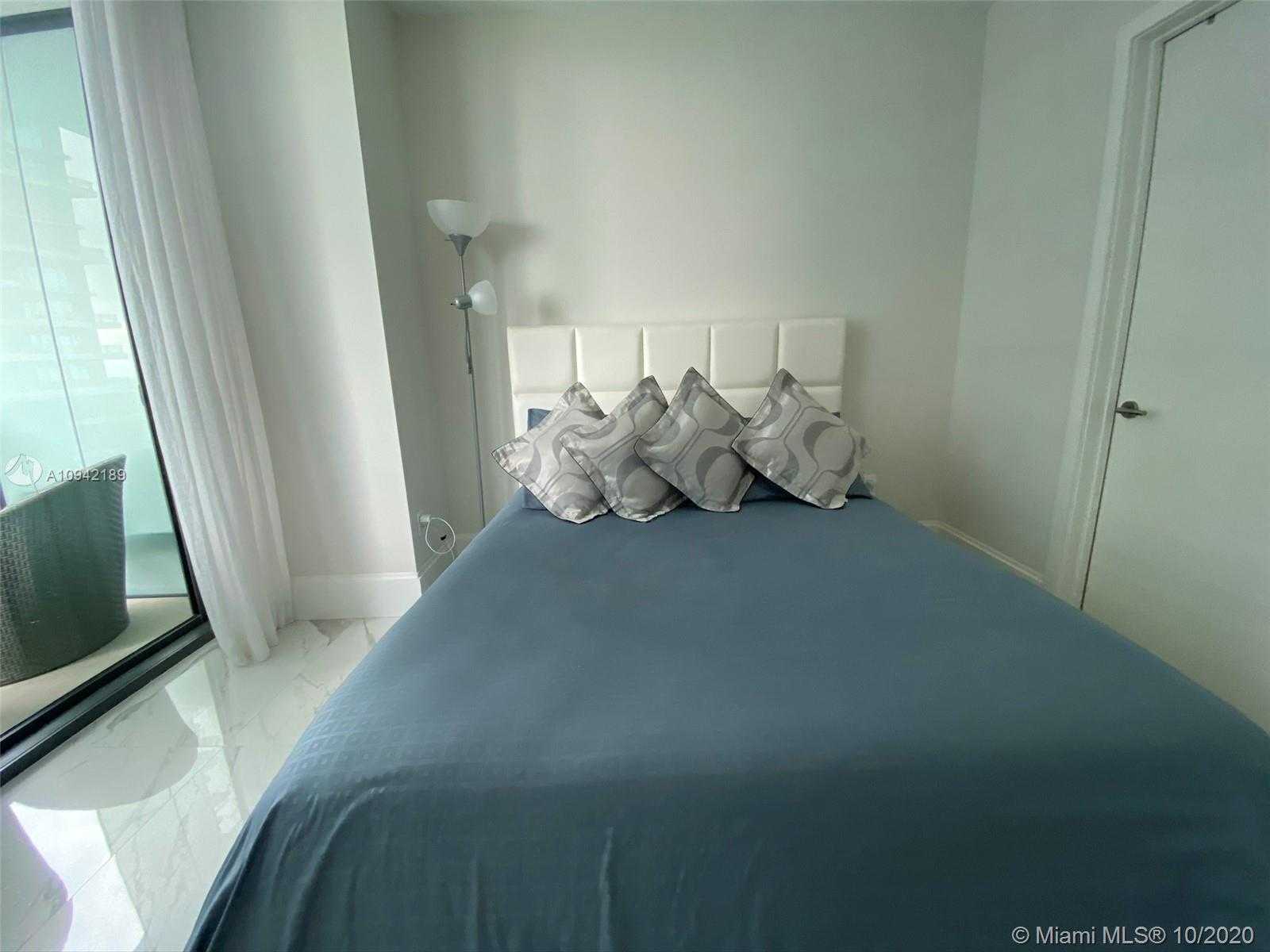Small Image of 1300 SOUTH MIAMI AVE #2508, Miami Number 12
