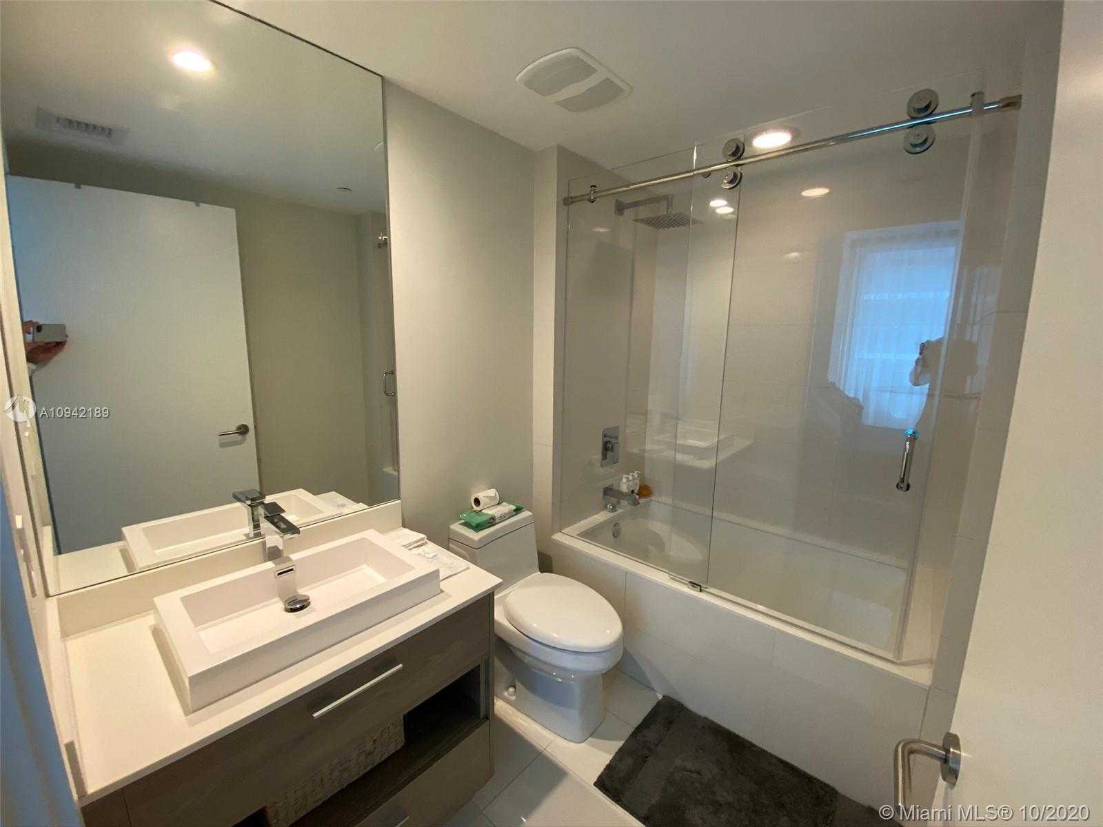 Small Image of 1300 SOUTH MIAMI AVE #2508, Miami Number 14
