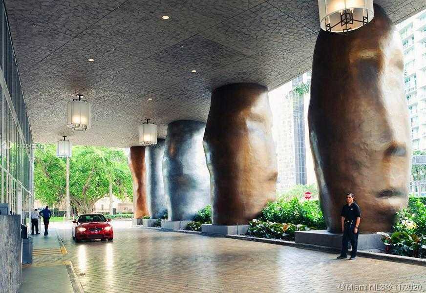 Small Image of 485 BRICKELL AVE #4009, Miami Number 5