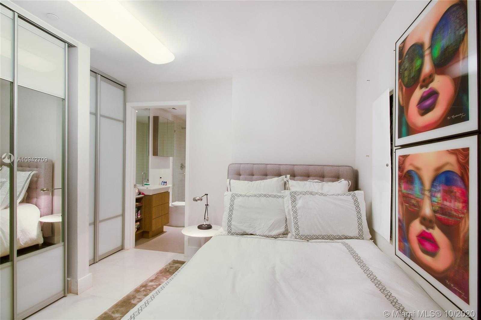 Small Image of 360 OCEAN DR #205S, Miami Number 12