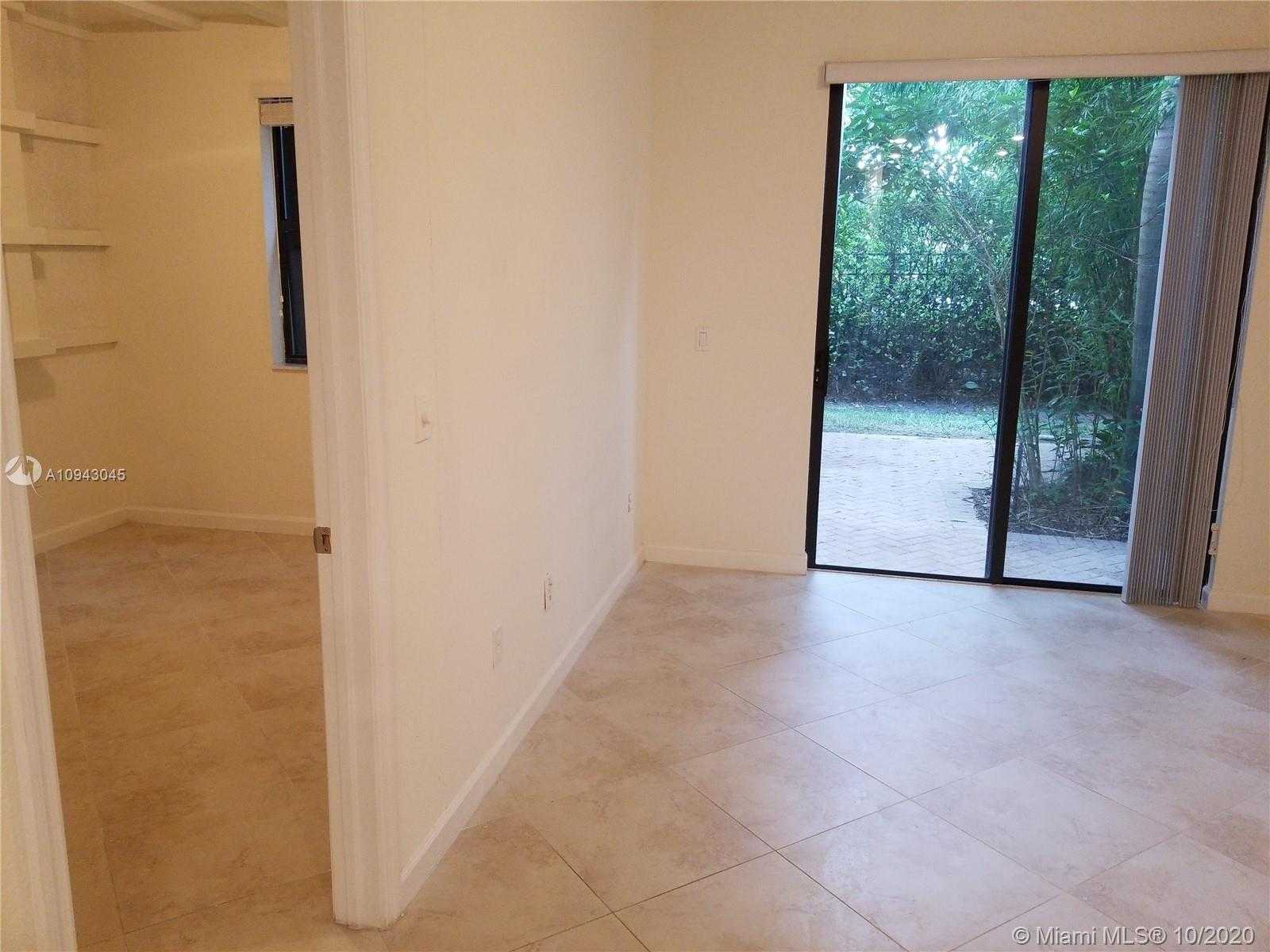 Small Image of 3989 ALLERDALE PL #3989, Coconut Creek Number 5