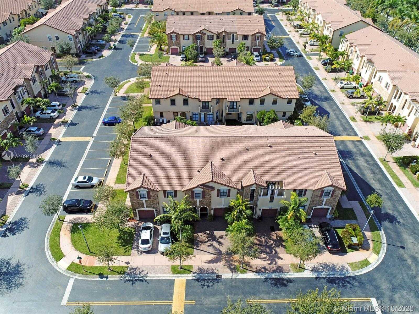 Small Image of 3178 NORTH WEST 103RD CT #3178, Doral Number 27