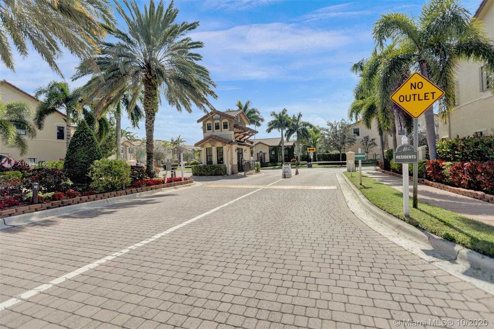 Small Image of 3178 NORTH WEST 103RD CT #3178, Doral Number 32