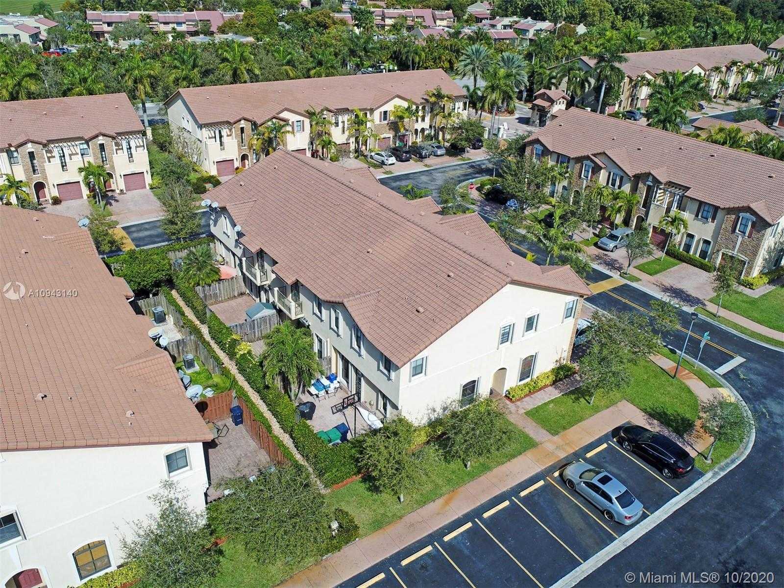 Small Image of 3178 NORTH WEST 103RD CT #3178, Doral Number 35