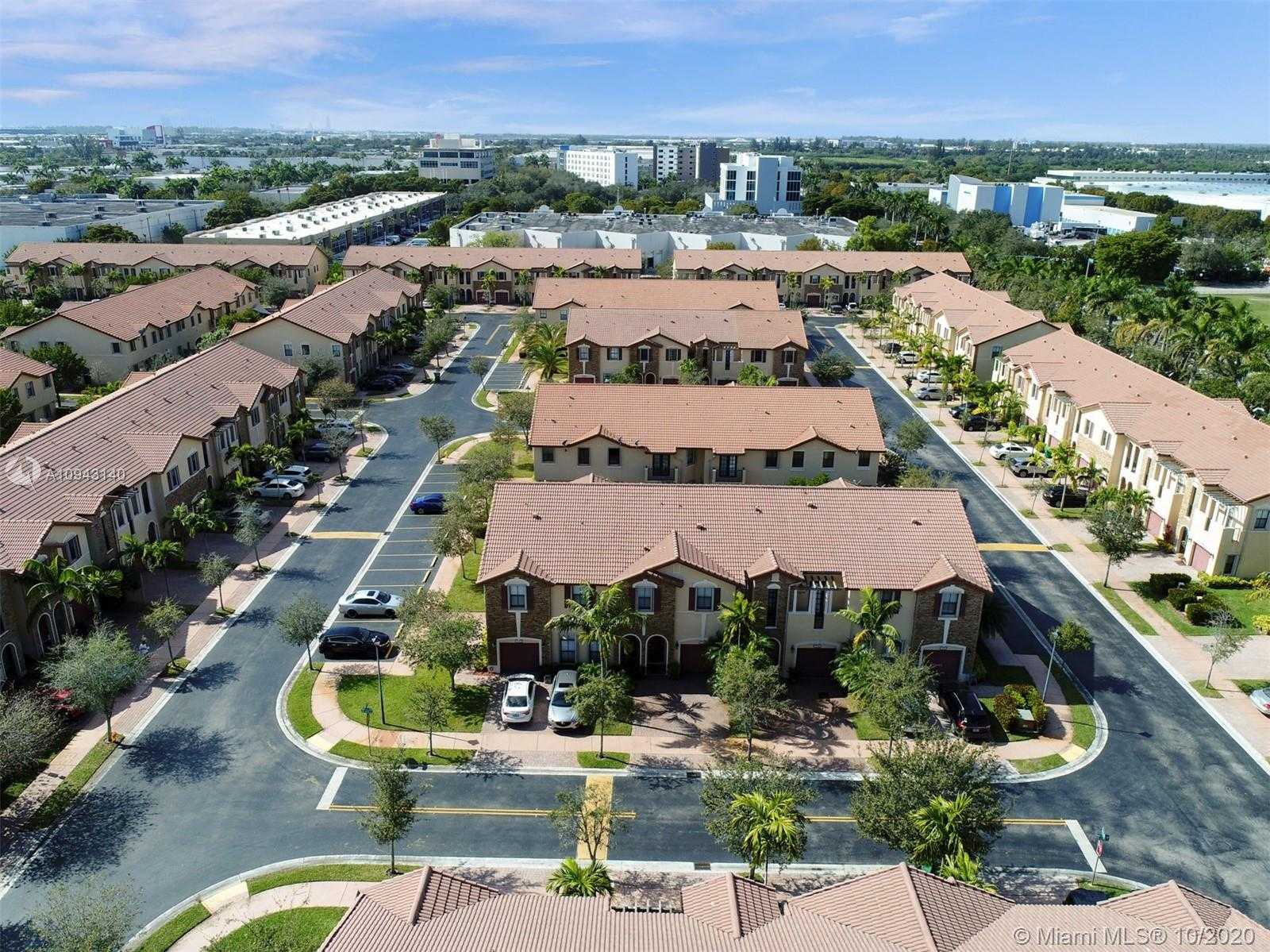 Small Image of 3178 NORTH WEST 103RD CT #3178, Doral Number 45
