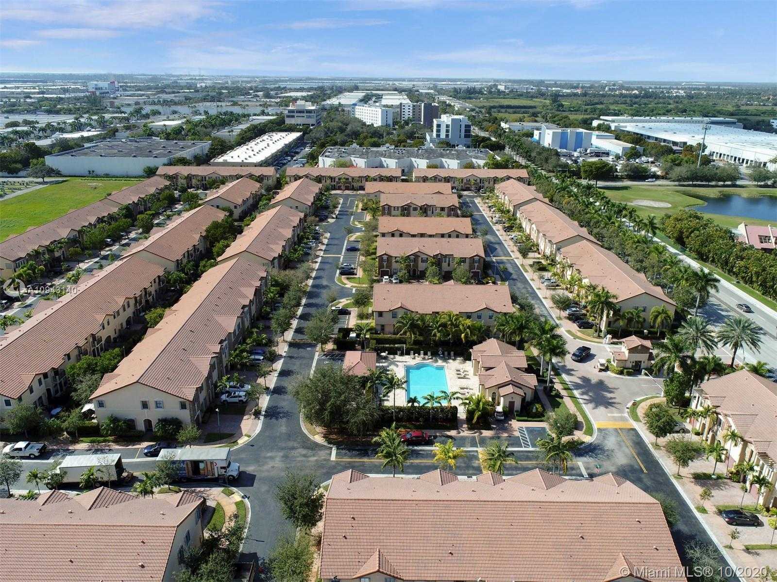 Small Image of 3178 NORTH WEST 103RD CT #3178, Doral Number 46