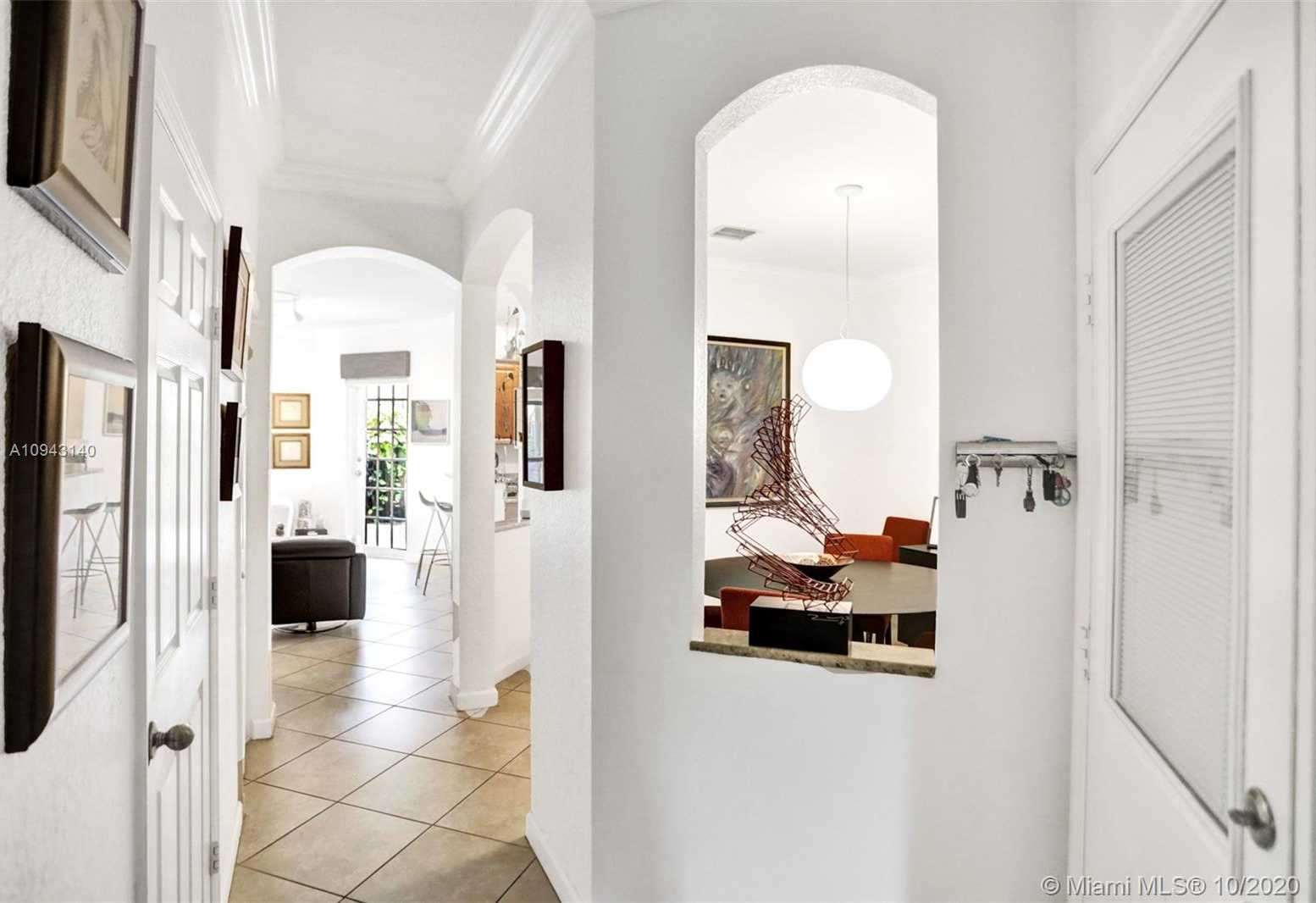 Small Image of 3178 NORTH WEST 103RD CT #3178, Doral Number 6