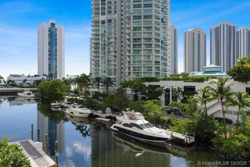 Small Image of 250 SUNNY ISLES BLVD #TH-409, Sunny Isles Beach Number 12