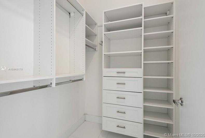 Small Image of 250 SUNNY ISLES BLVD #TH-409, Sunny Isles Beach Number 9