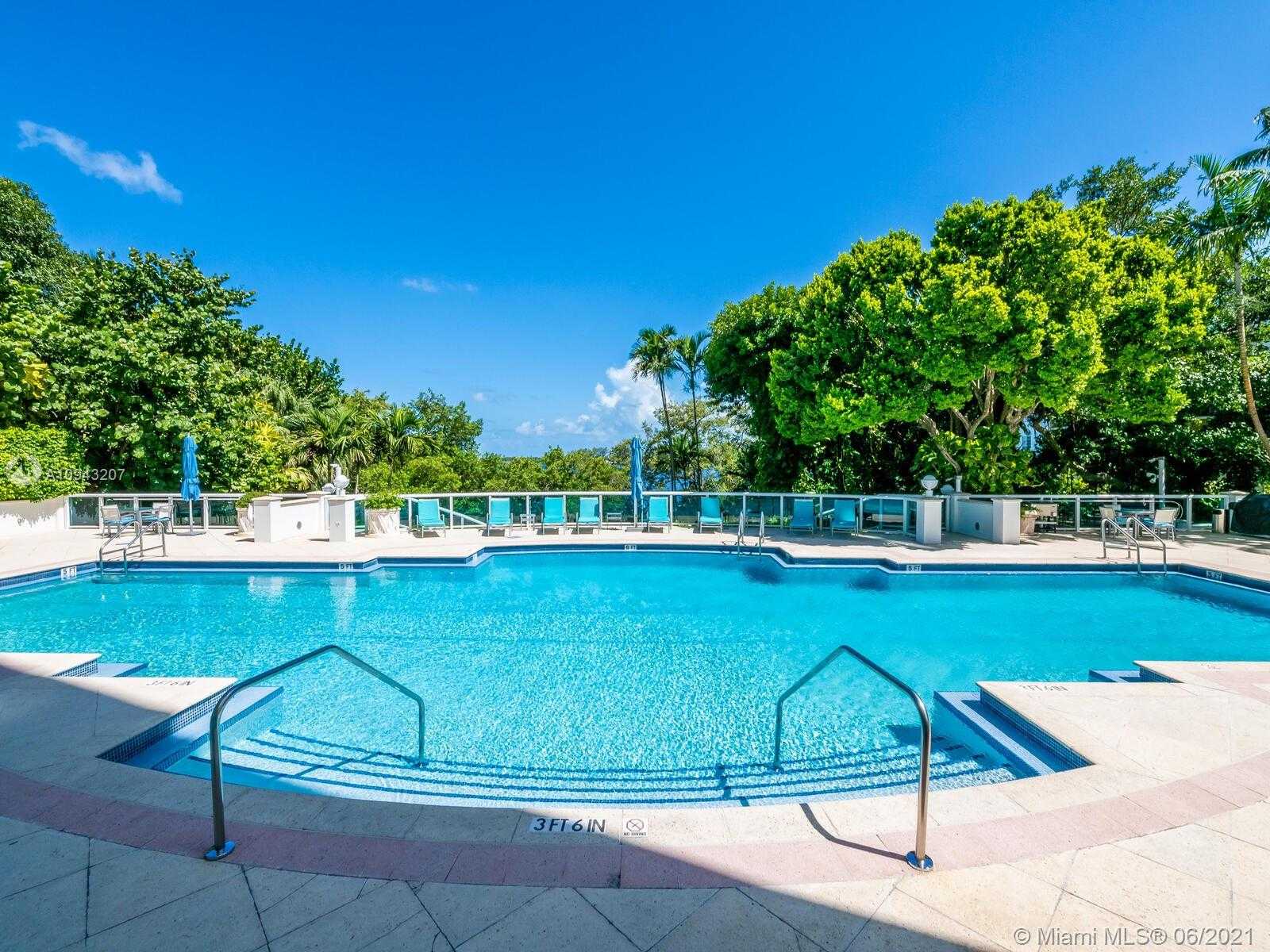 Small Image of 2127 BRICKELL AVE #2702, Miami Number 10