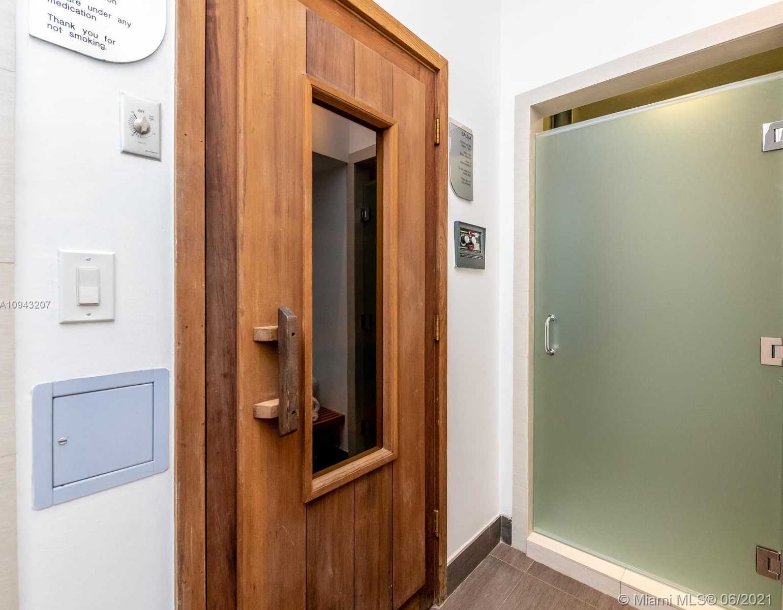Small Image of 2127 BRICKELL AVE #2702, Miami Number 25