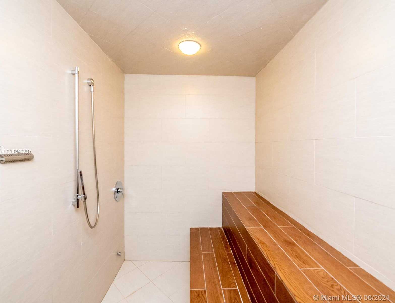 Small Image of 2127 BRICKELL AVE #2702, Miami Number 30
