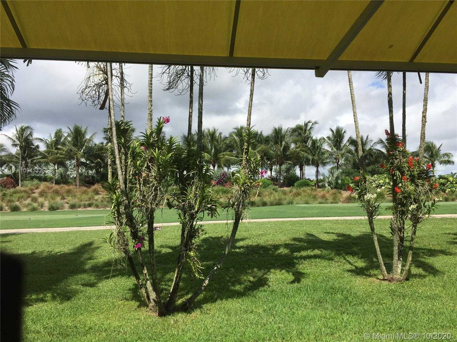Small Image of 1143 CAMPO SANO AVE #4, Coral Gables Number 11