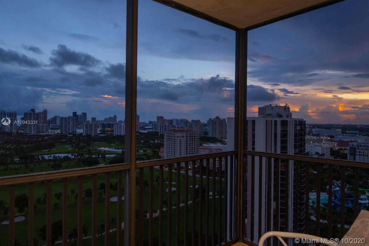 Small Image of 20301 WEST COUNTRY CLUB DR #PH24, Aventura Number 20