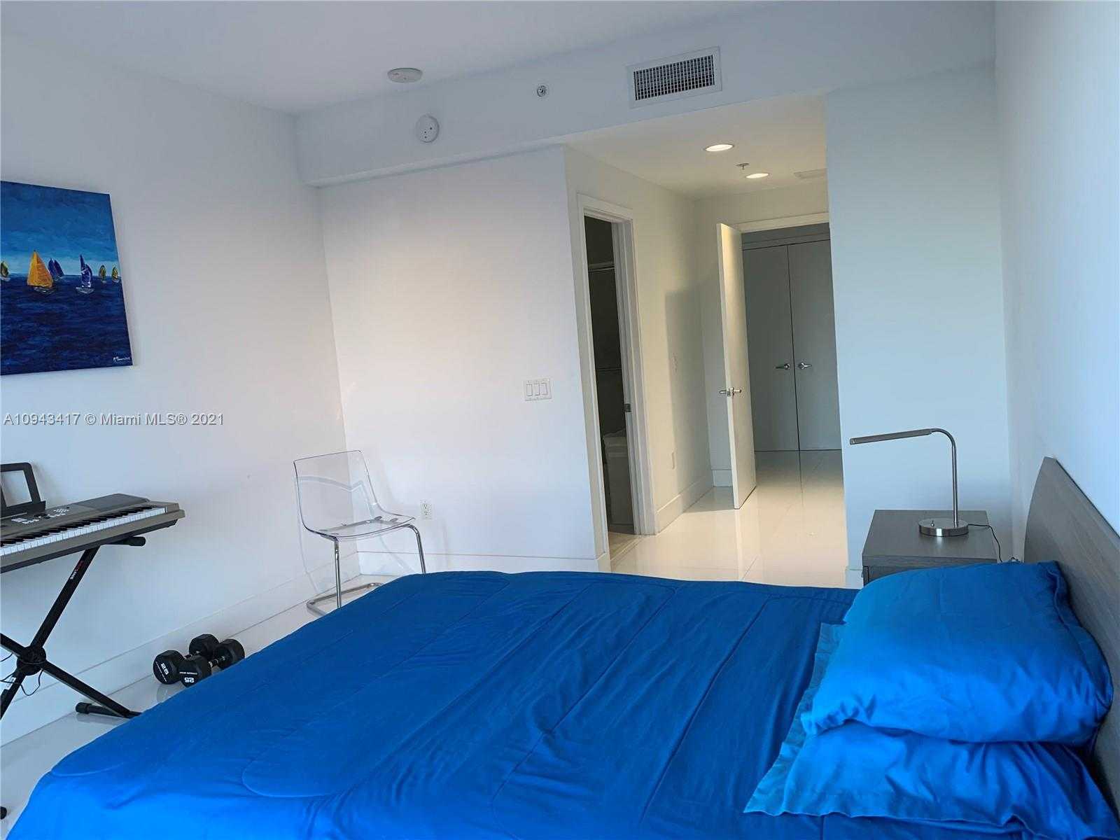 Small Image of 17301 BISCAYNE BLVD #410, Aventura Number 17