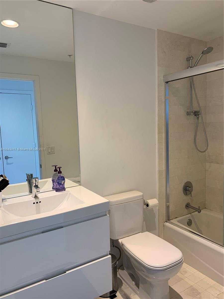 Small Image of 17301 BISCAYNE BLVD #410, Aventura Number 18