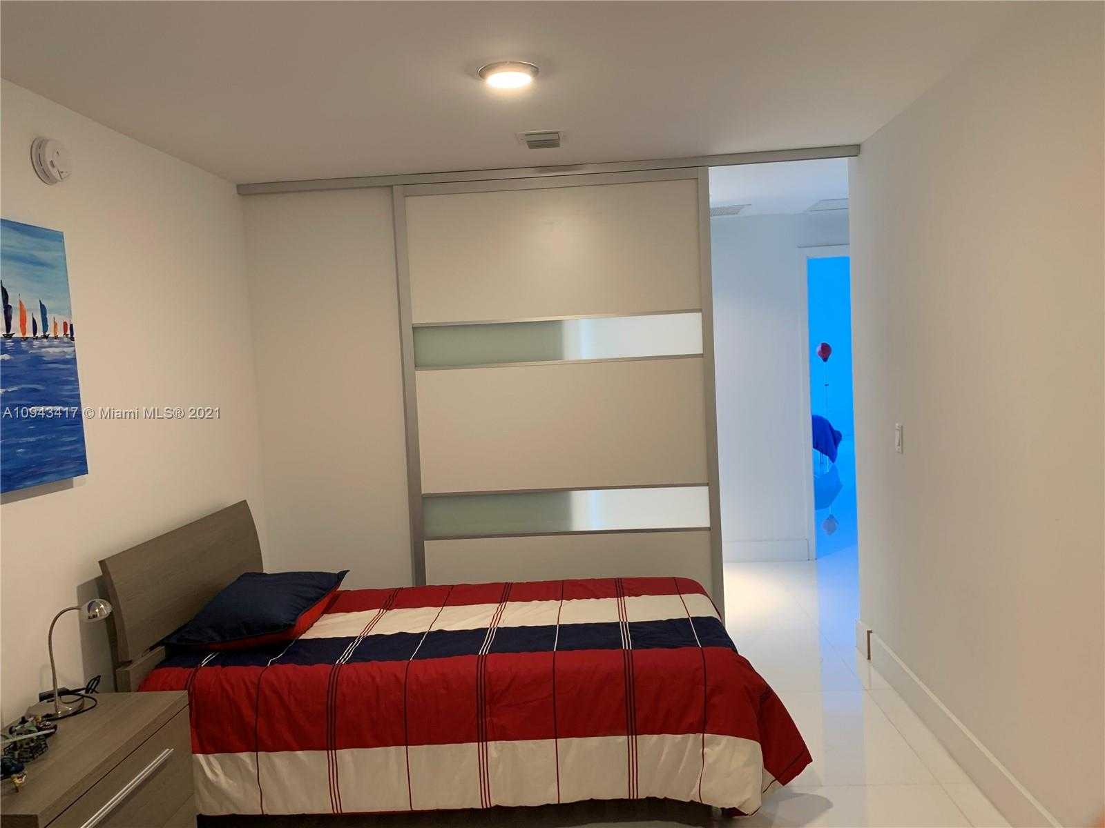 Small Image of 17301 BISCAYNE BLVD #410, Aventura Number 24