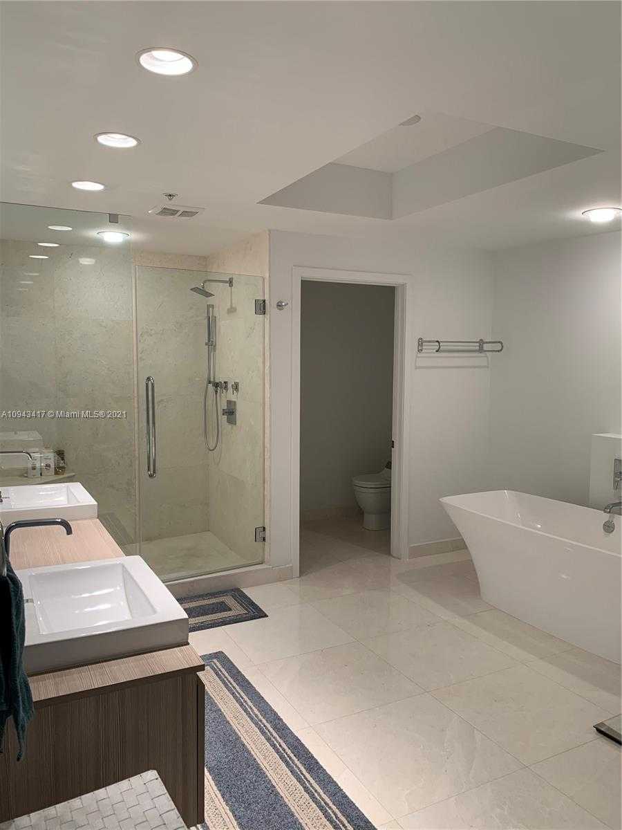 Small Image of 17301 BISCAYNE BLVD #410, Aventura Number 26