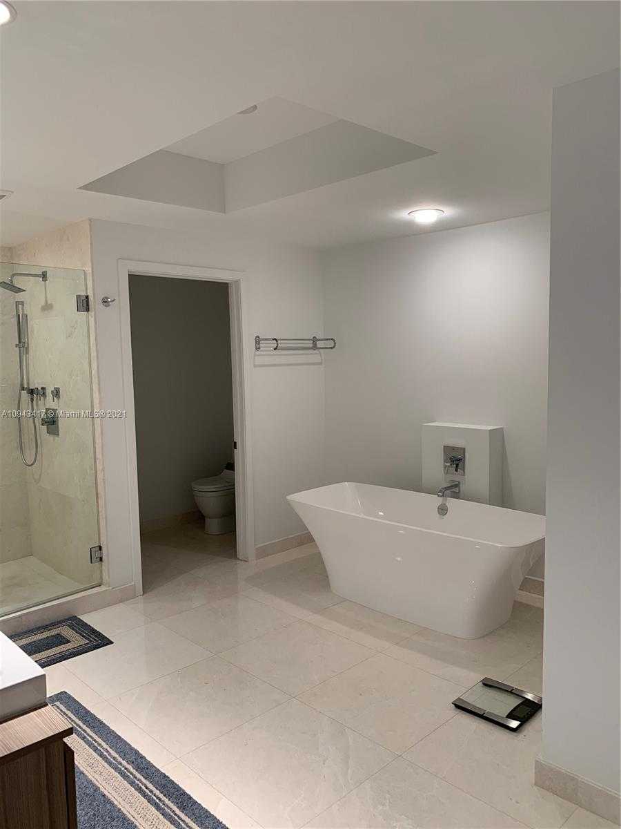 Small Image of 17301 BISCAYNE BLVD #410, Aventura Number 27