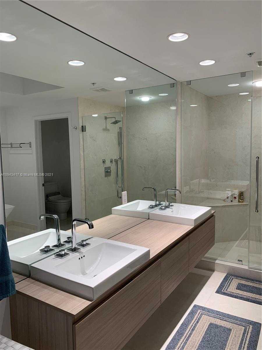 Small Image of 17301 BISCAYNE BLVD #410, Aventura Number 28