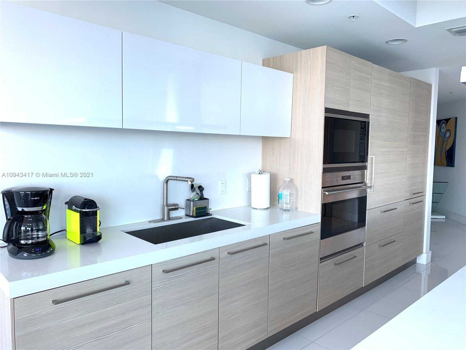 Small Image of 17301 BISCAYNE BLVD #410, Aventura Number 47