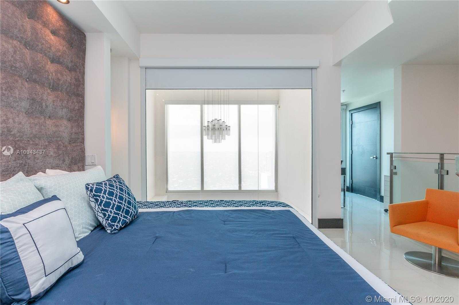 Small Image of 60 SOUTH WEST 13TH ST #5011, Miami Number 18