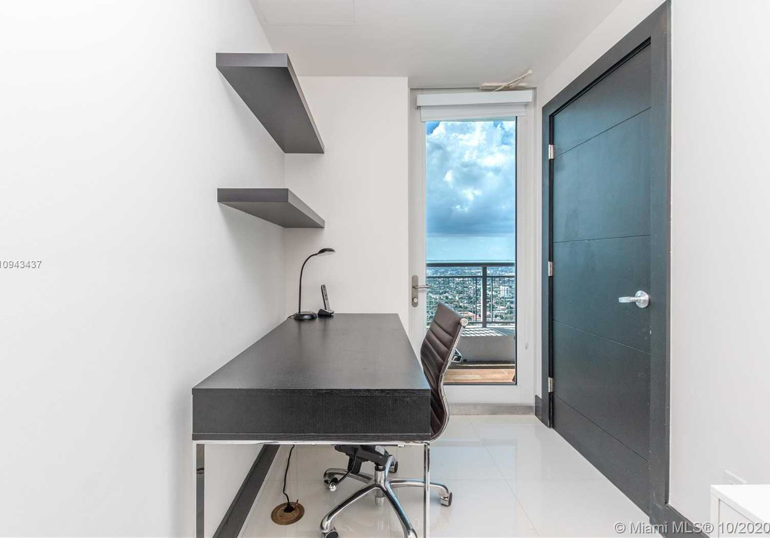 Small Image of 60 SOUTH WEST 13TH ST #5011, Miami Number 22