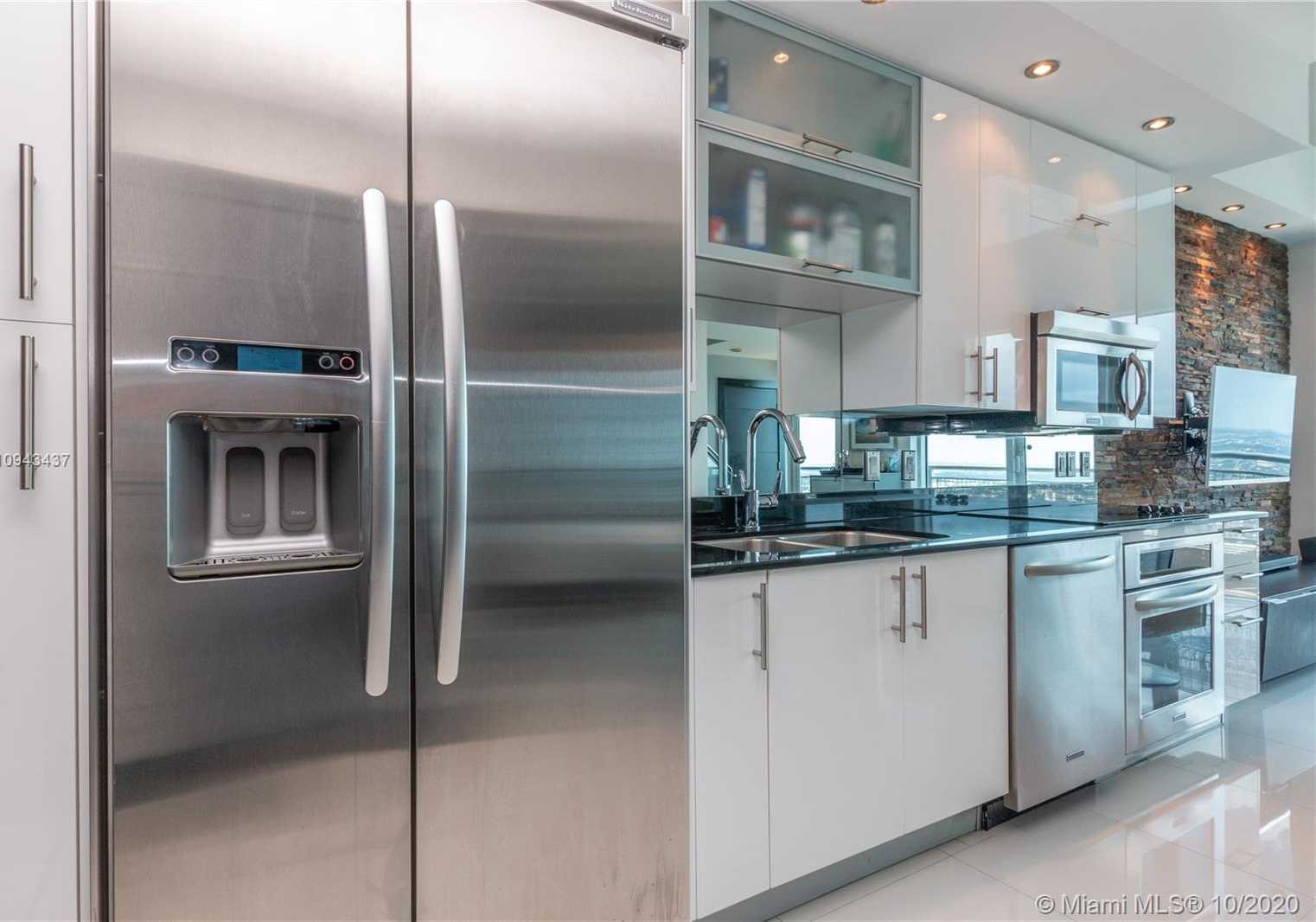 Small Image of 60 SOUTH WEST 13TH ST #5011, Miami Number 5