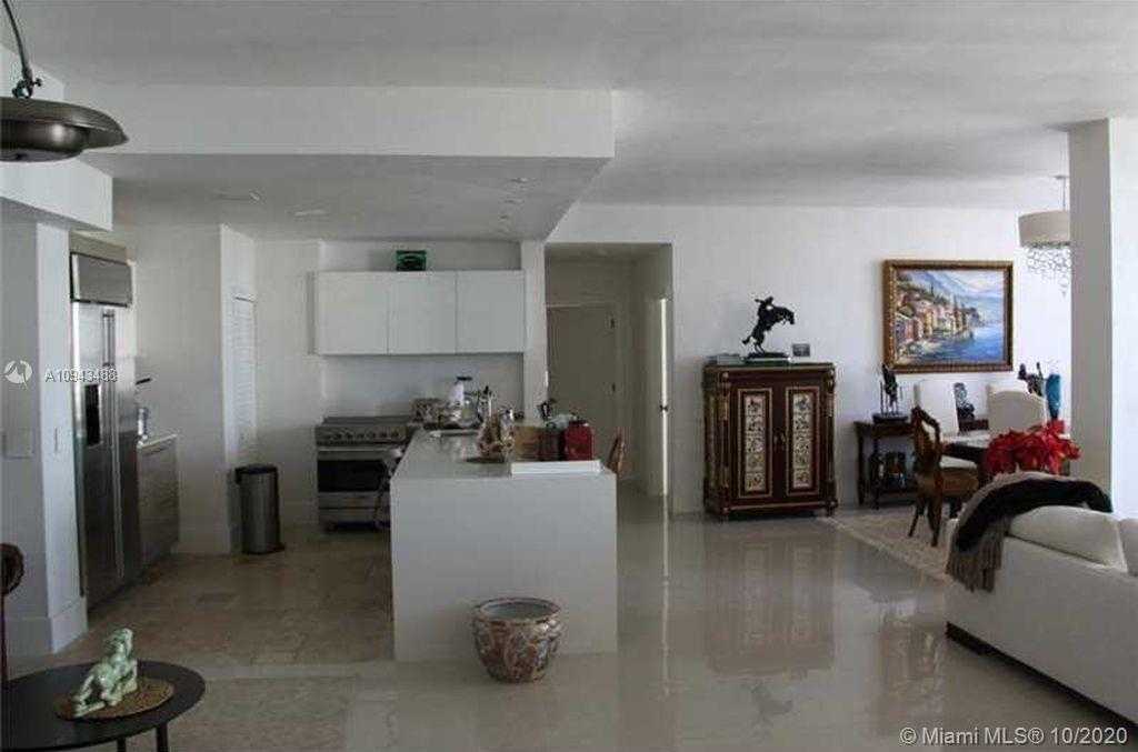 Small Image of 701 BRICKELL KEY BLVD #LPH06, Miami Number 14