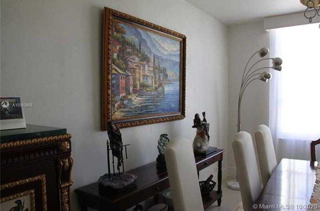 Small Image of 701 BRICKELL KEY BLVD #LPH06, Miami Number 20
