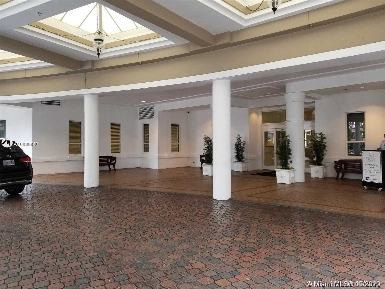 Small Image of 701 BRICKELL KEY BLVD #LPH06, Miami Number 45