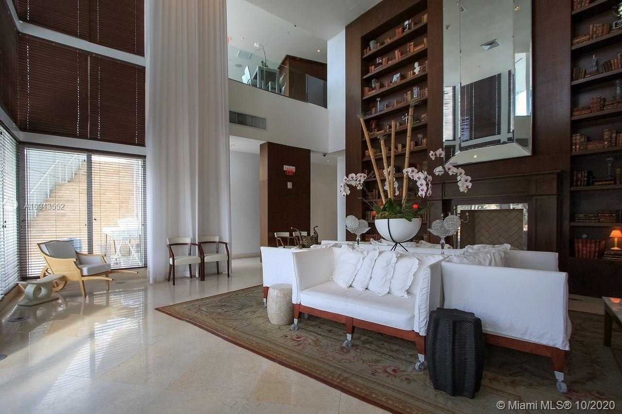 Small Image of 450 ALTON RD #2007, Miami Beach Number 9