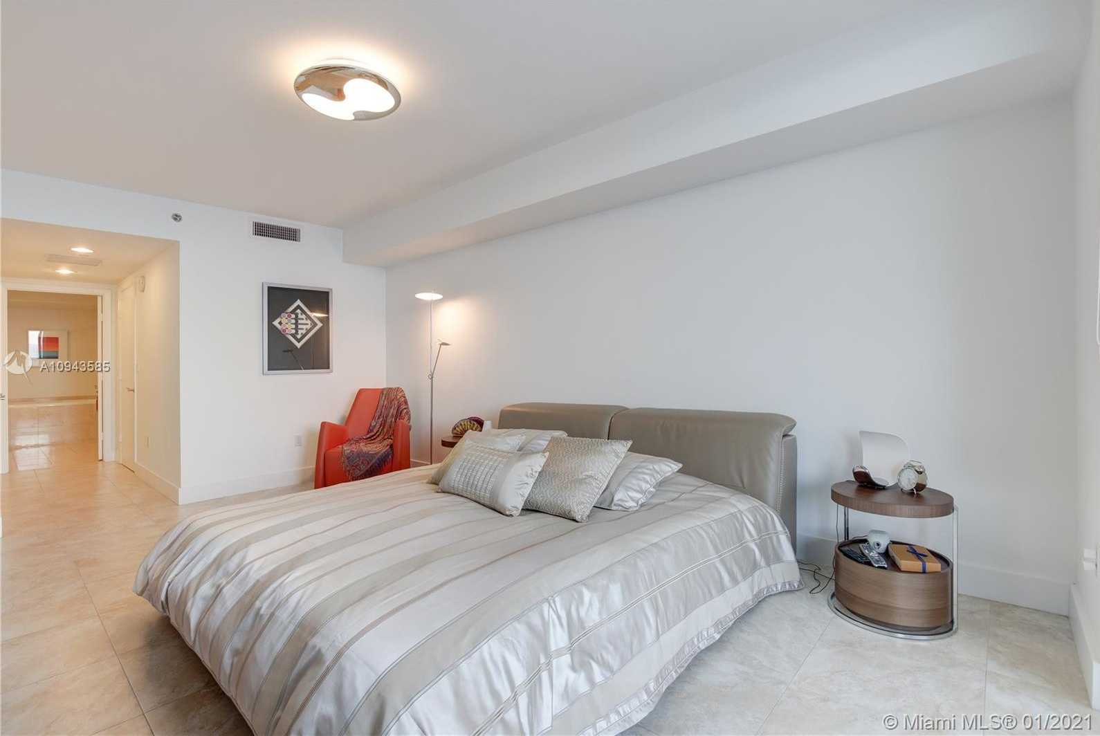 Small Image of 1800 SOUTH OCEAN DR #1902, Hallandale Beach Number 6