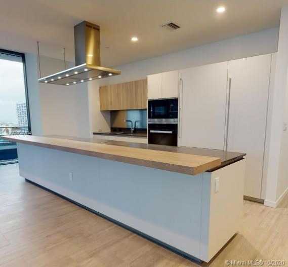 Small Image of 1000 BRICKELL PLAZA #1802, Miami Number 6