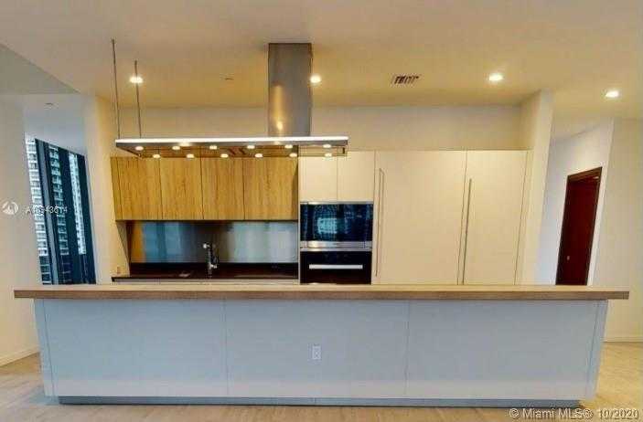 Small Image of 1000 BRICKELL PLAZA #1802, Miami Number 7