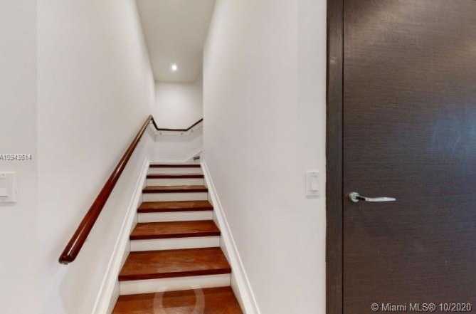 Small Image of 1000 BRICKELL PLAZA #1802, Miami Number 9